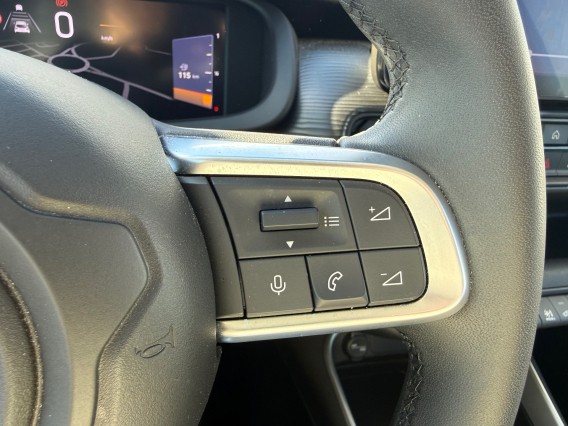 Aperçu de la photo 17 du véhicule JEEP AVENGER