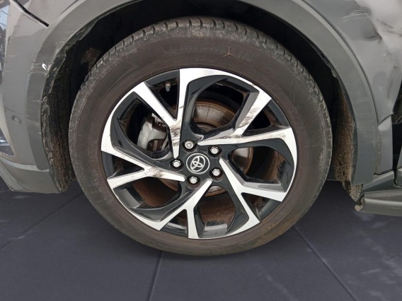 Aperçu de la photo 4 du véhicule TOYOTA C-HR HYBRIDE