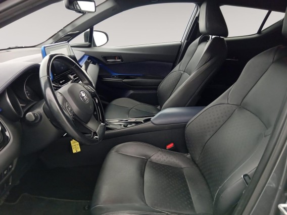 Aperçu de la photo 11 du véhicule TOYOTA C-HR HYBRIDE