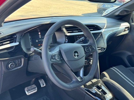 Aperçu de la photo 9 du véhicule OPEL CORSA