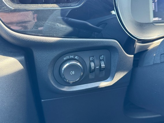 Aperçu de la photo 23 du véhicule OPEL CORSA