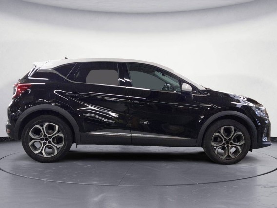 Aperçu de la photo 2 du véhicule RENAULT CAPTUR