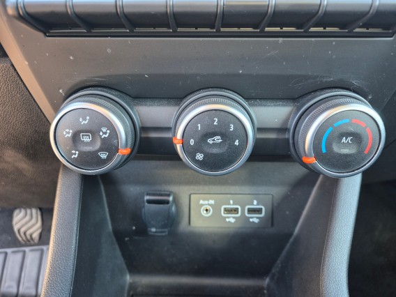 Aperçu de la photo 12 du véhicule RENAULT CLIO V