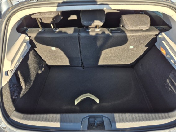 Aperçu de la photo 23 du véhicule RENAULT CLIO V