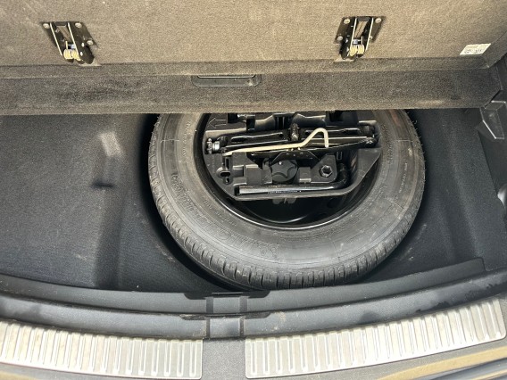 Aperçu de la photo 5 du véhicule RENAULT MEGANE IV ESTATE