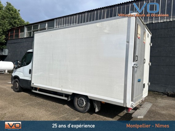 Aperçu de la photo 22 du véhicule IVECO DAILY CHASSIS CABINE