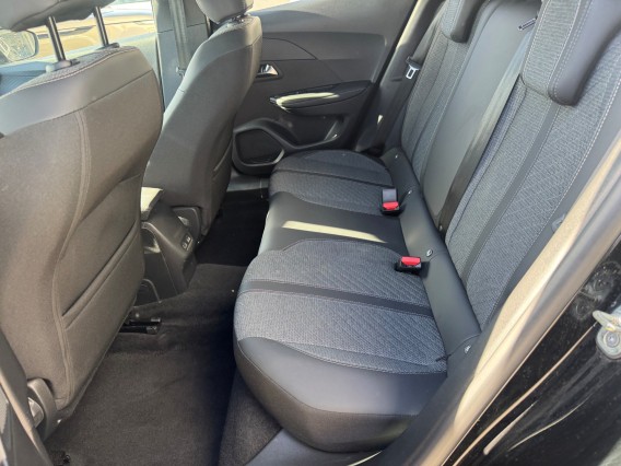 Aperçu de la photo 18 du véhicule PEUGEOT 2008