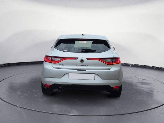 Aperçu de la photo 6 du véhicule RENAULT MEGANE IV BERLINE