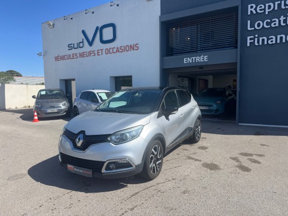 Aperçu de la photo 2 du véhicule RENAULT CAPTUR