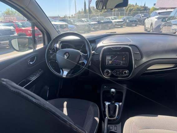 Aperçu de la photo 11 du véhicule RENAULT CAPTUR