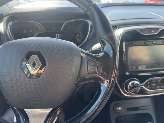 Aperçu de la photo 15 du véhicule RENAULT CAPTUR