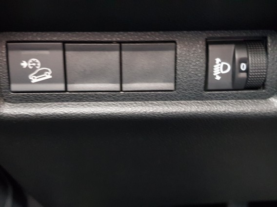 Aperçu de la photo 10 du véhicule JEEP AVENGER