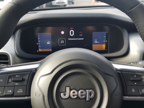 Aperçu de la photo 11 du véhicule JEEP AVENGER