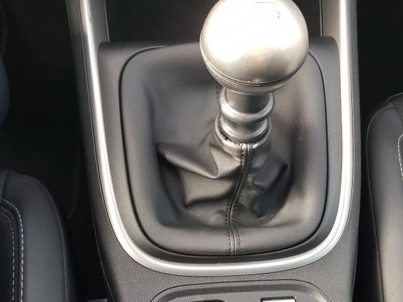 Aperçu de la photo 12 du véhicule JEEP AVENGER