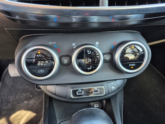 Aperçu de la photo 13 du véhicule FIAT 500X MY23