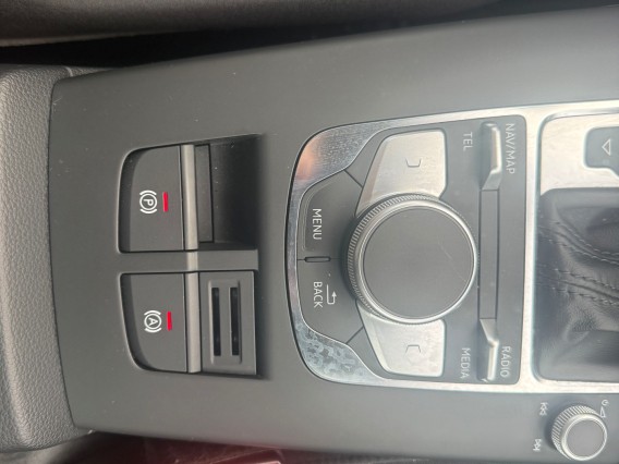 Aperçu de la photo 12 du véhicule AUDI A3 SPORTBACK BUSINESS