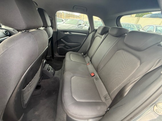 Aperçu de la photo 29 du véhicule AUDI A3 SPORTBACK BUSINESS