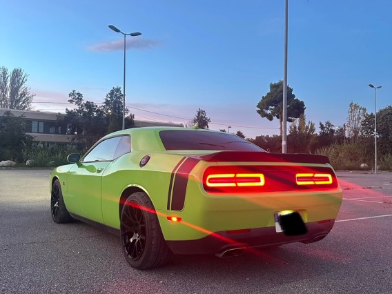 Aperçu de la photo 17 du véhicule DODGE CHALLENGER