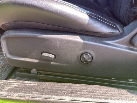 Aperçu de la photo 26 du véhicule DODGE CHALLENGER