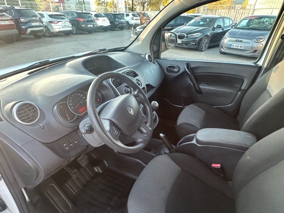 Aperçu de la photo 12 du véhicule RENAULT KANGOO EXPRESS