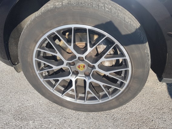 Aperçu de la photo 25 du véhicule PORSCHE MACAN