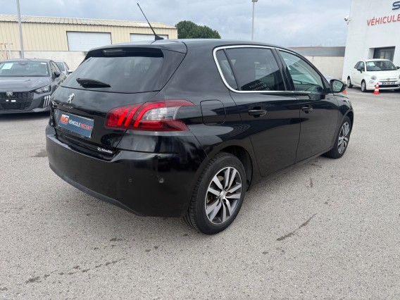 Aperçu de la photo 6 du véhicule PEUGEOT 308 BUSINESS