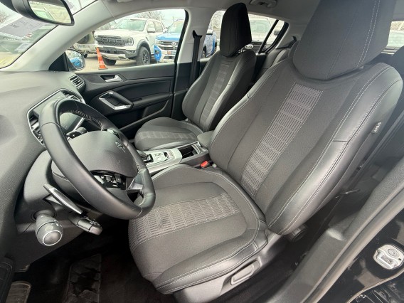 Aperçu de la photo 13 du véhicule PEUGEOT 308 BUSINESS