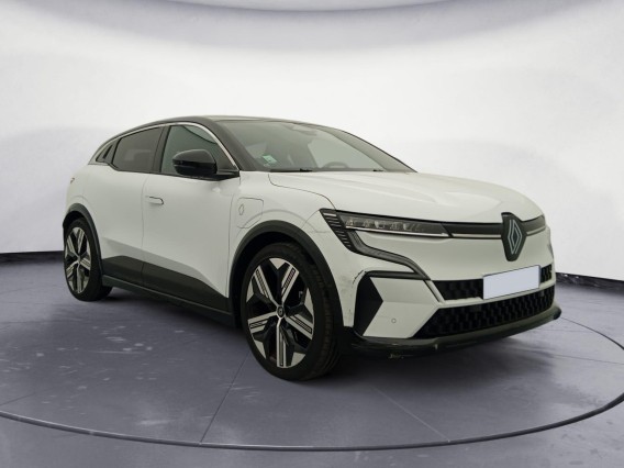 Aperçu de la photo 13 du véhicule RENAULT MEGANE E-TECH