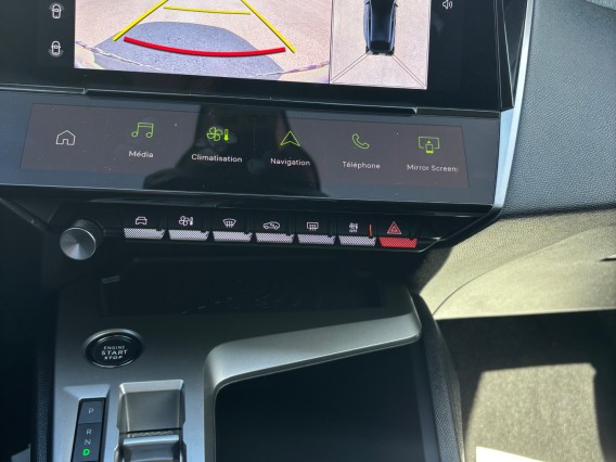 Aperçu de la photo 17 du véhicule PEUGEOT 408