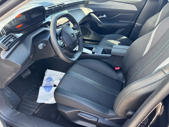 Aperçu de la photo 24 du véhicule PEUGEOT 408