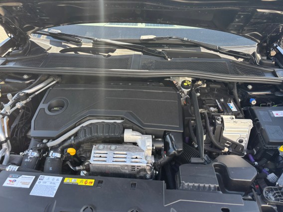 Aperçu de la photo 25 du véhicule PEUGEOT 408