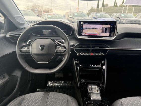 Aperçu de la photo 10 du véhicule PEUGEOT 208