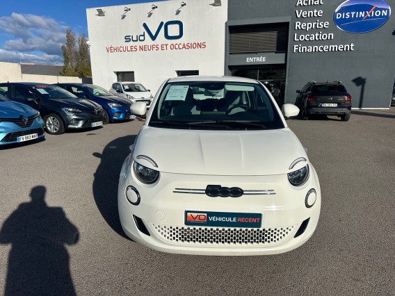 Aperçu de la photo 3 du véhicule FIAT 500e 3+1 MY22 SERIE 1 STEP 2