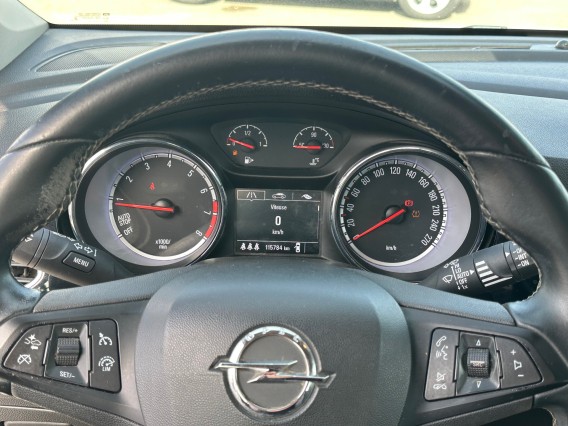 Aperçu de la photo 10 du véhicule OPEL ASTRA