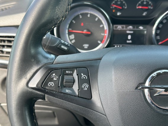 Aperçu de la photo 21 du véhicule OPEL ASTRA