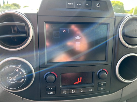 Aperçu de la photo 20 du véhicule PEUGEOT PARTNER TEPEE