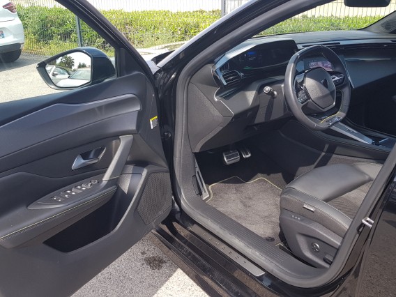 Aperçu de la photo 17 du véhicule PEUGEOT 308 SW