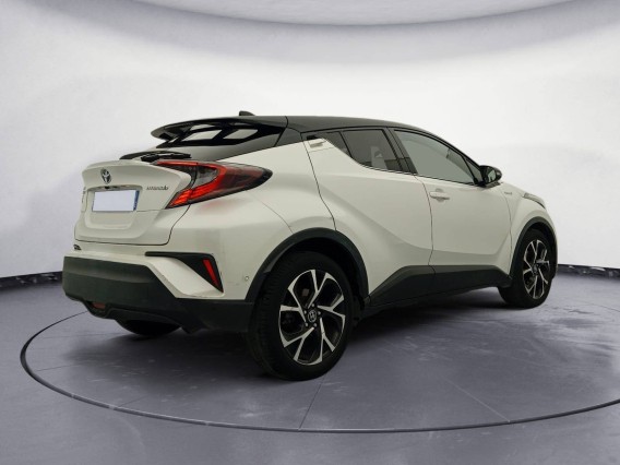 Aperçu de la photo 29 du véhicule TOYOTA C-HR HYBRIDE
