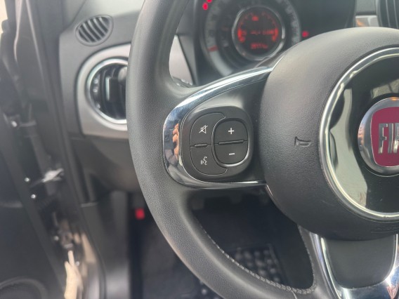 Aperçu de la photo 11 du véhicule FIAT 500