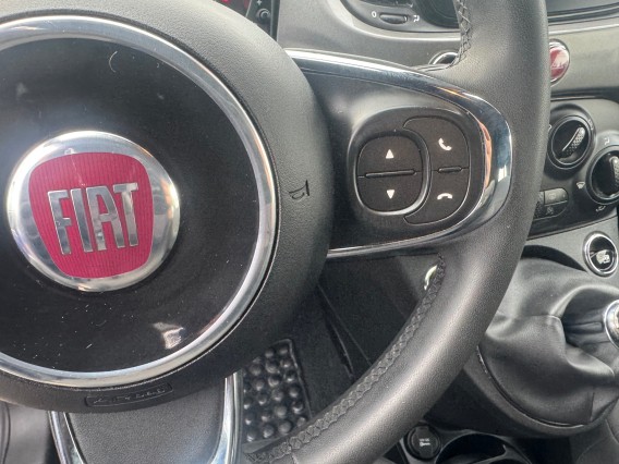 Aperçu de la photo 12 du véhicule FIAT 500