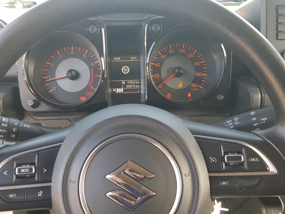 Aperçu de la photo 5 du véhicule SUZUKI JIMNY