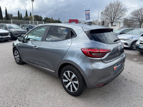 Aperçu de la photo 8 du véhicule RENAULT CLIO V