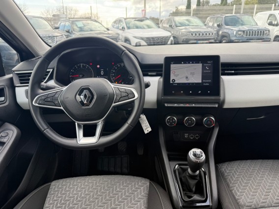 Aperçu de la photo 10 du véhicule RENAULT CLIO V