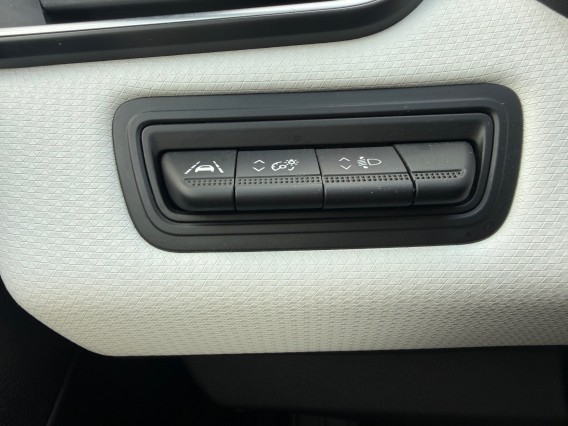 Aperçu de la photo 22 du véhicule RENAULT CLIO V