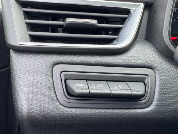 Aperçu de la photo 19 du véhicule RENAULT CLIO V