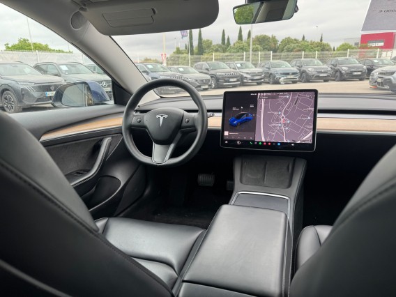Aperçu de la photo 10 du véhicule TESLA MODEL 3