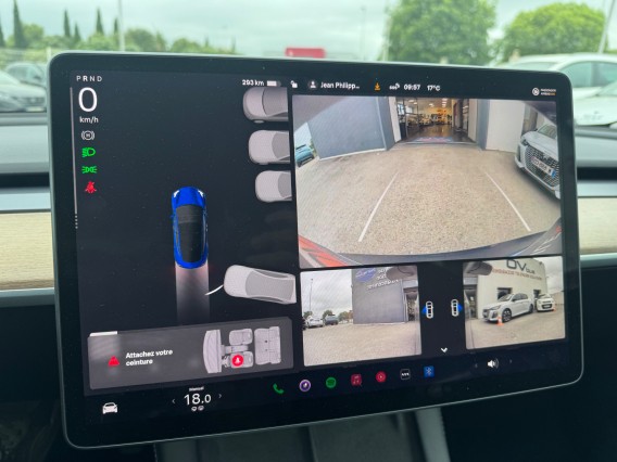 Aperçu de la photo 15 du véhicule TESLA MODEL 3