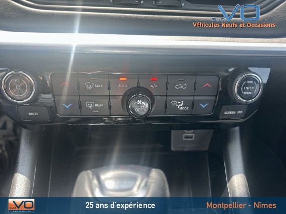 Aperçu de la photo 15 du véhicule JEEP COMPASS