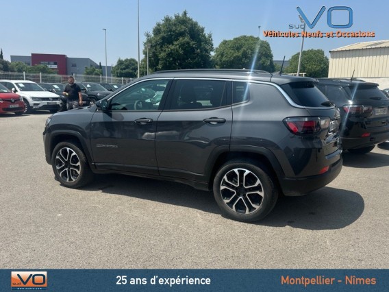 Aperçu de la photo 29 du véhicule JEEP COMPASS