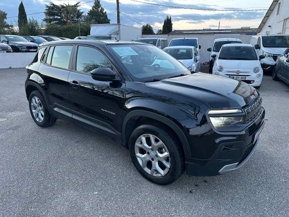 Aperçu de la photo 4 du véhicule JEEP AVENGER